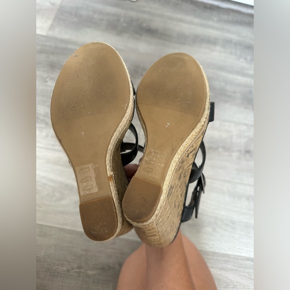 Call It Spring Black Wedges Size 7 - Picture 10 of 11